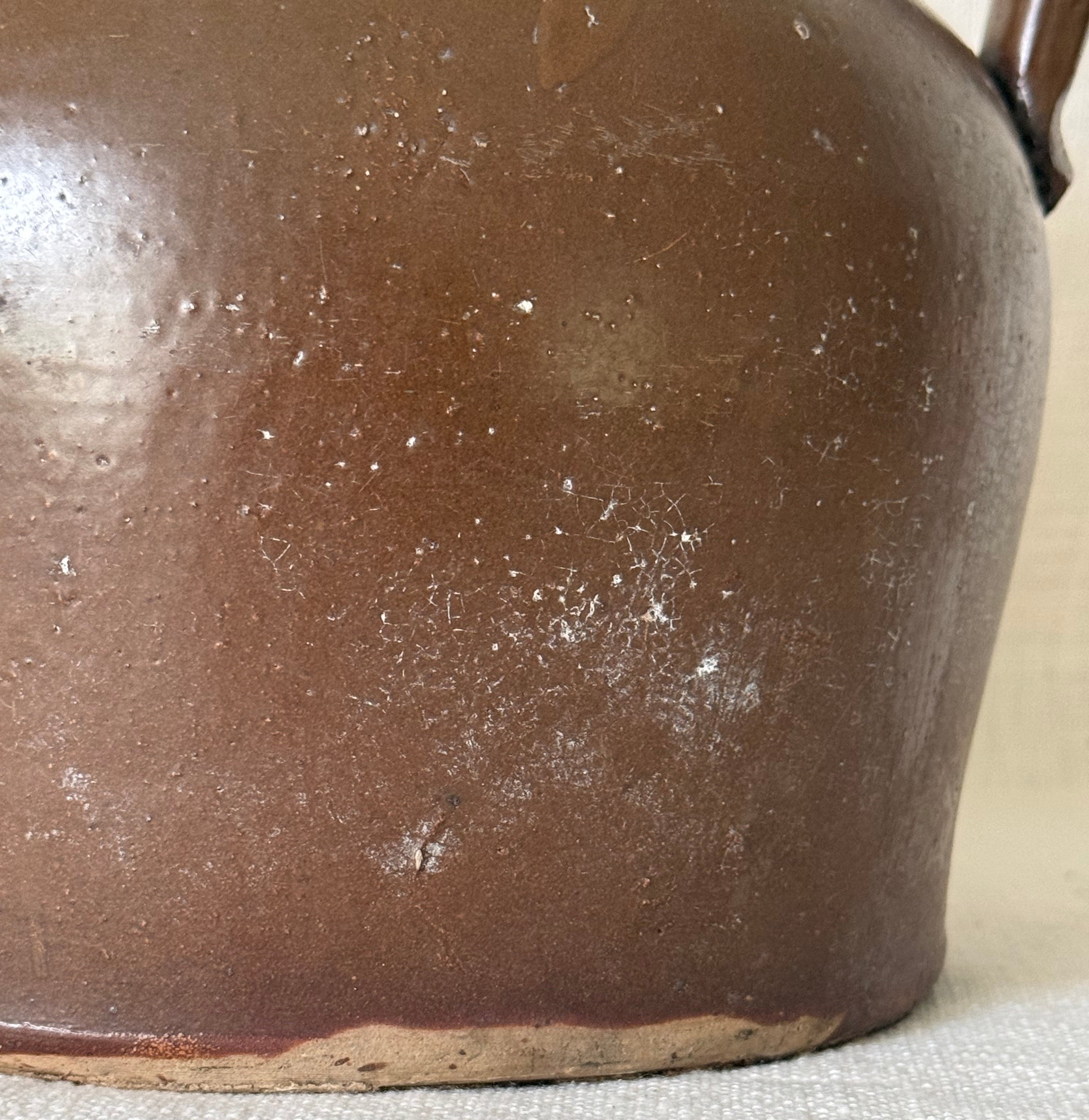 Chocolate Spout Stoneware Jug (medium)