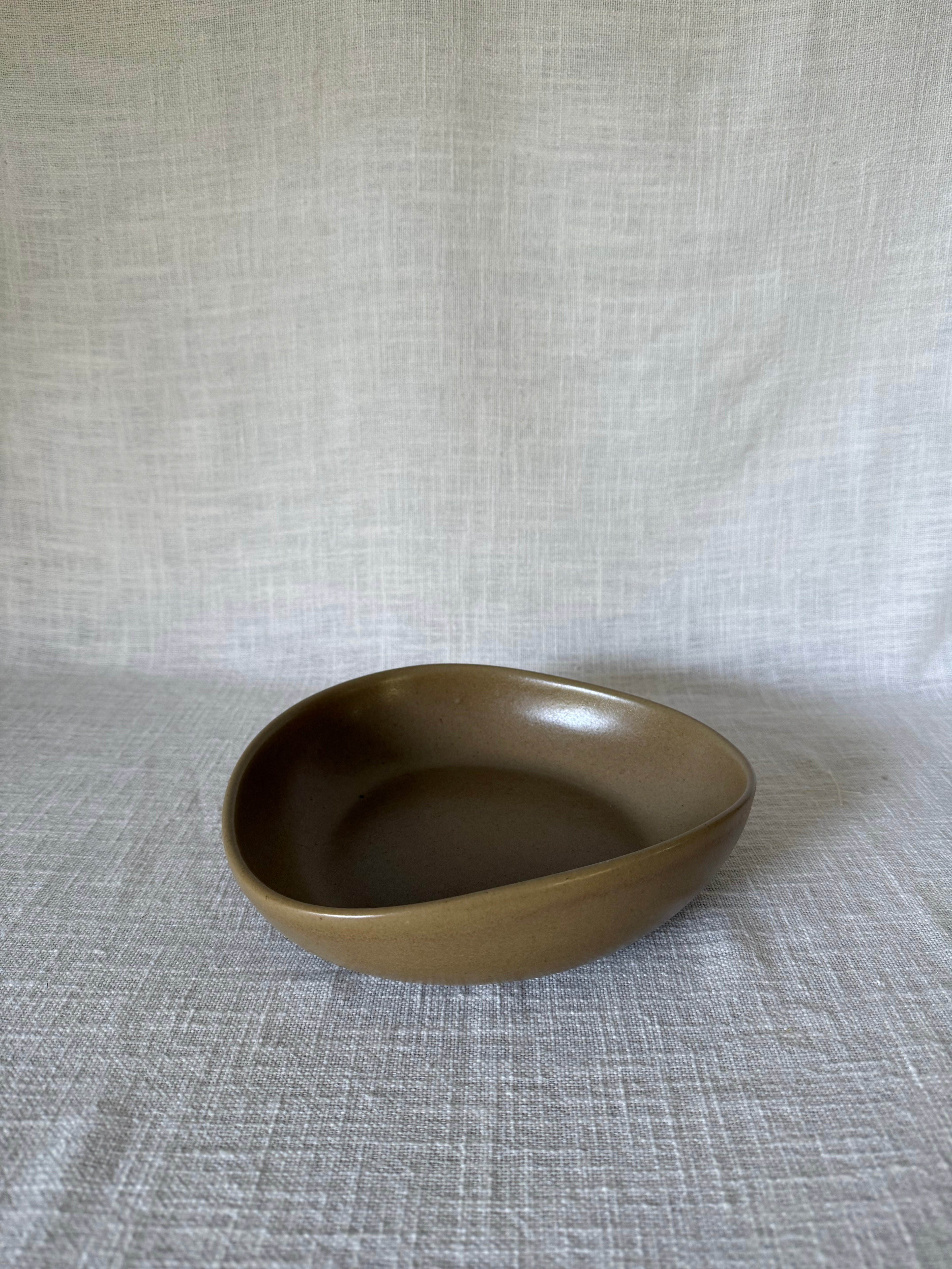 Toska Cerámica Taupe Catch-all Bowl
