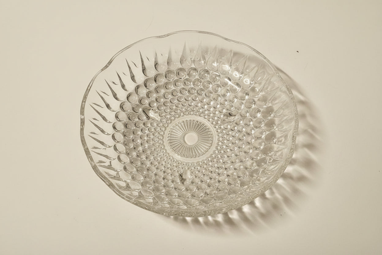 Vintage 1960s Anchor Hocking Glass Teardrop Dish